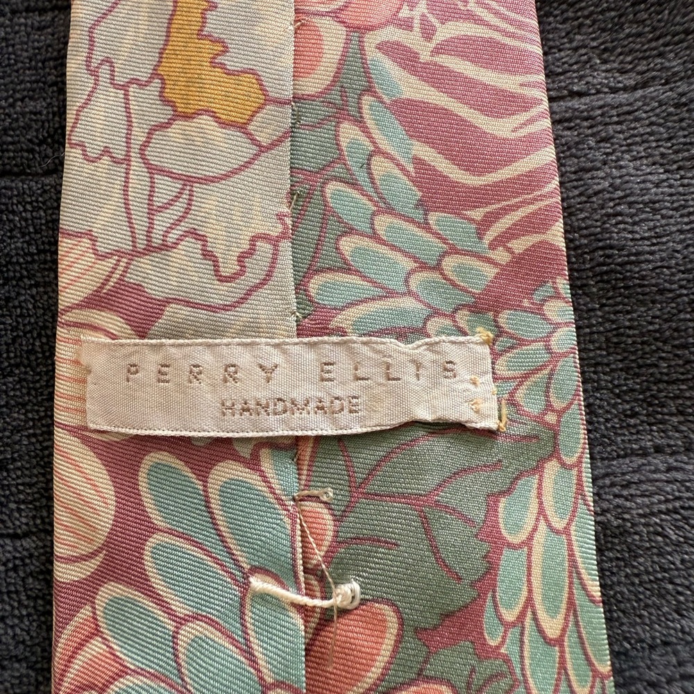 Perry Ellis Floral Silk Tie